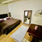 Rozy\'S Place