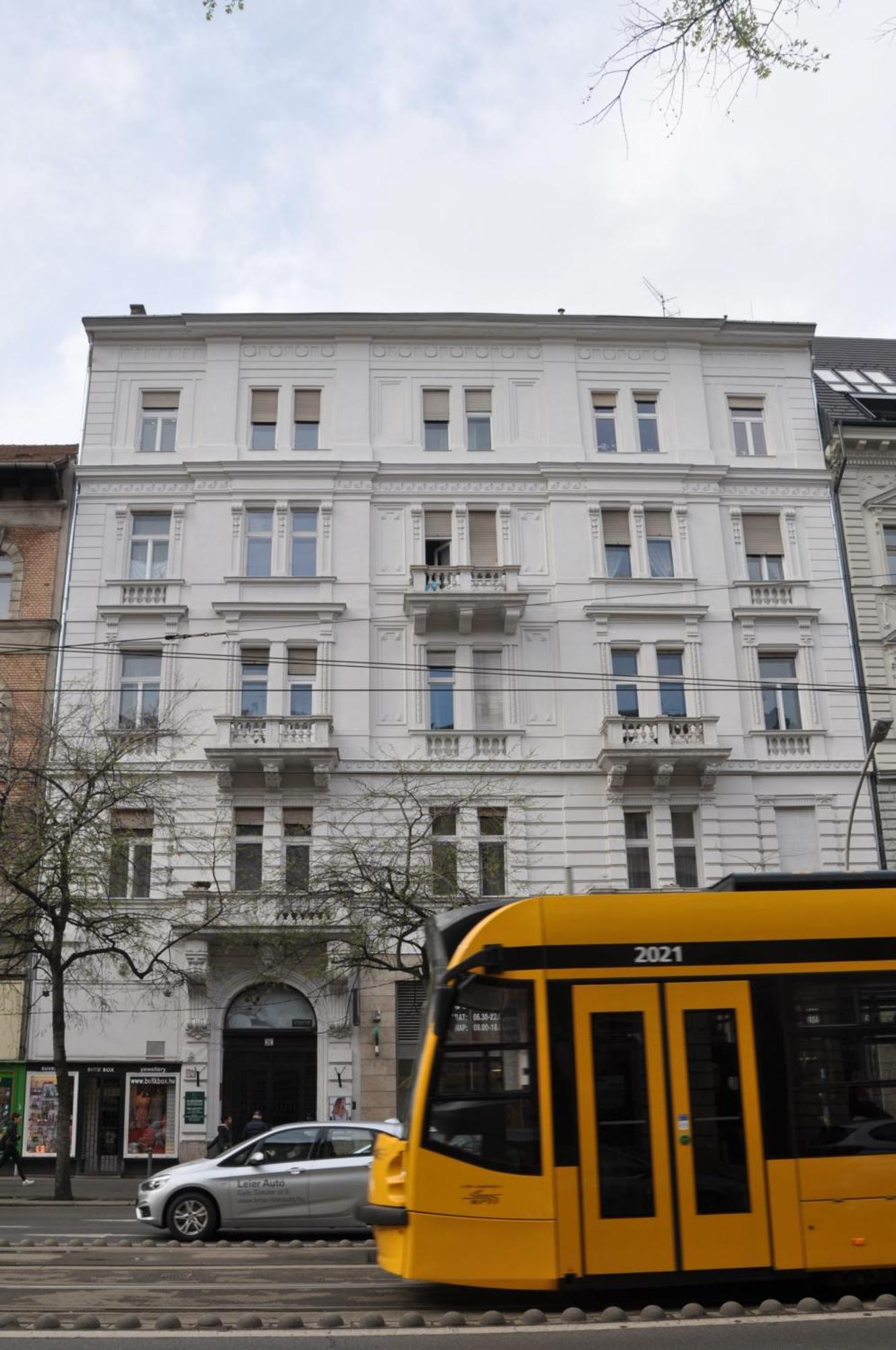 Rozy's Place Apartment